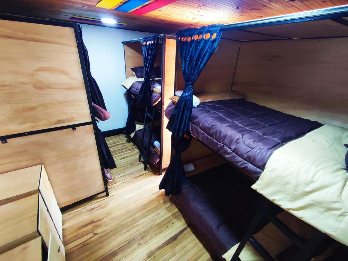 Baruch Capsula Otel Bogotá Dış mekan fotoğraf