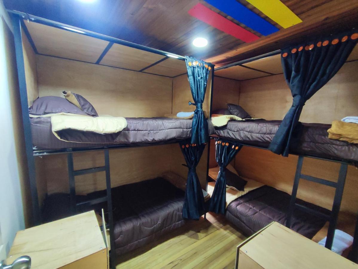 Baruch Capsula Otel Bogotá Dış mekan fotoğraf